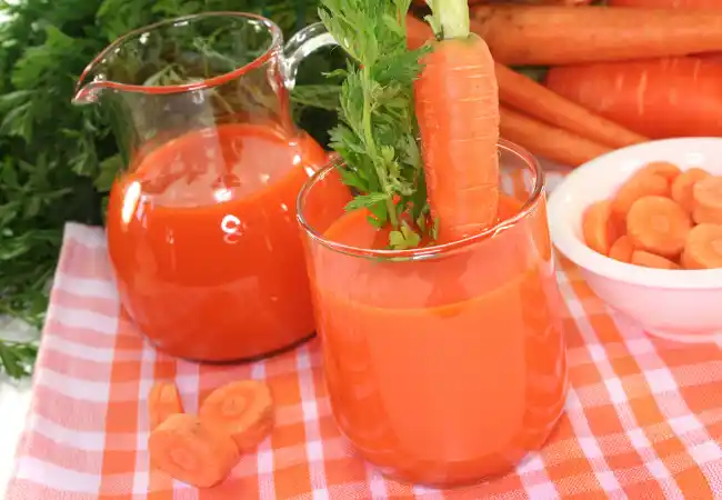 DO YOU NEED TO PEEL CARROTS BEFORE JUICING?