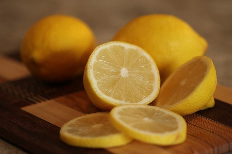 Do You Need To Peel Lemons Before Juicing?